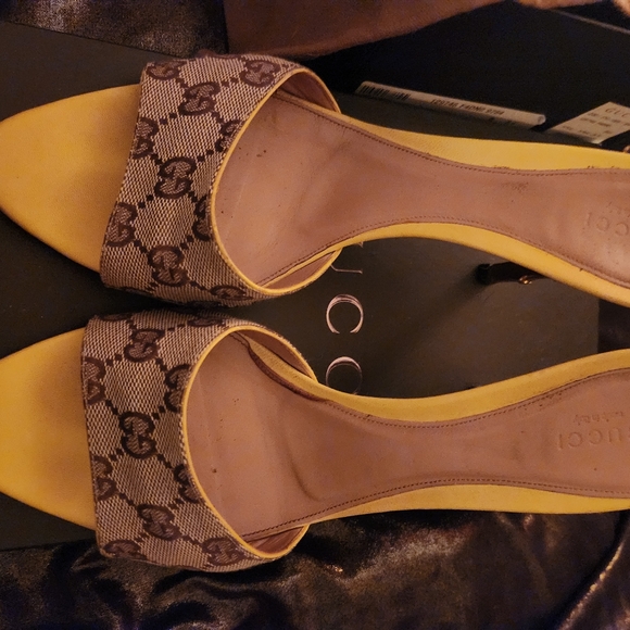 Gucci bamboo heal slides. Price Firm - Picture 2 of 4